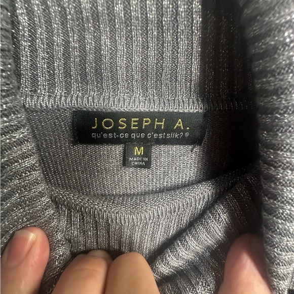 Joseph A Gray Black Turtleneck Sweater with Cowl Design - Picture 6 of 10